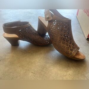 Josef Seibel Womens Leather Slingback Sandals